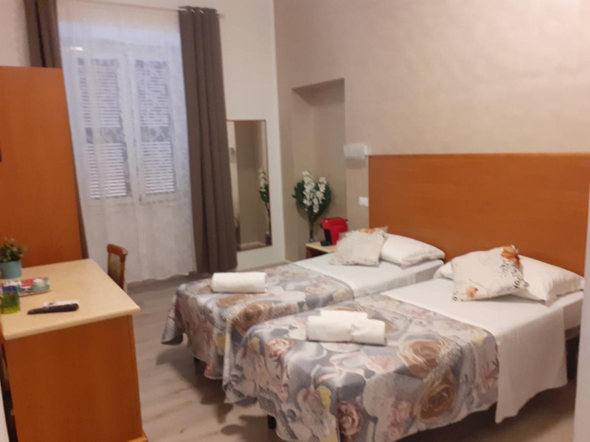 Napoleone Luxury Home Roma Buitenkant foto