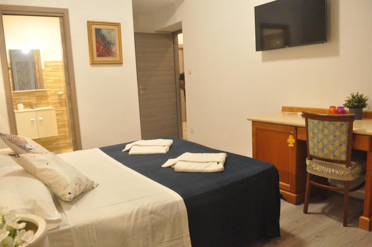 Napoleone Luxury Home Roma Buitenkant foto