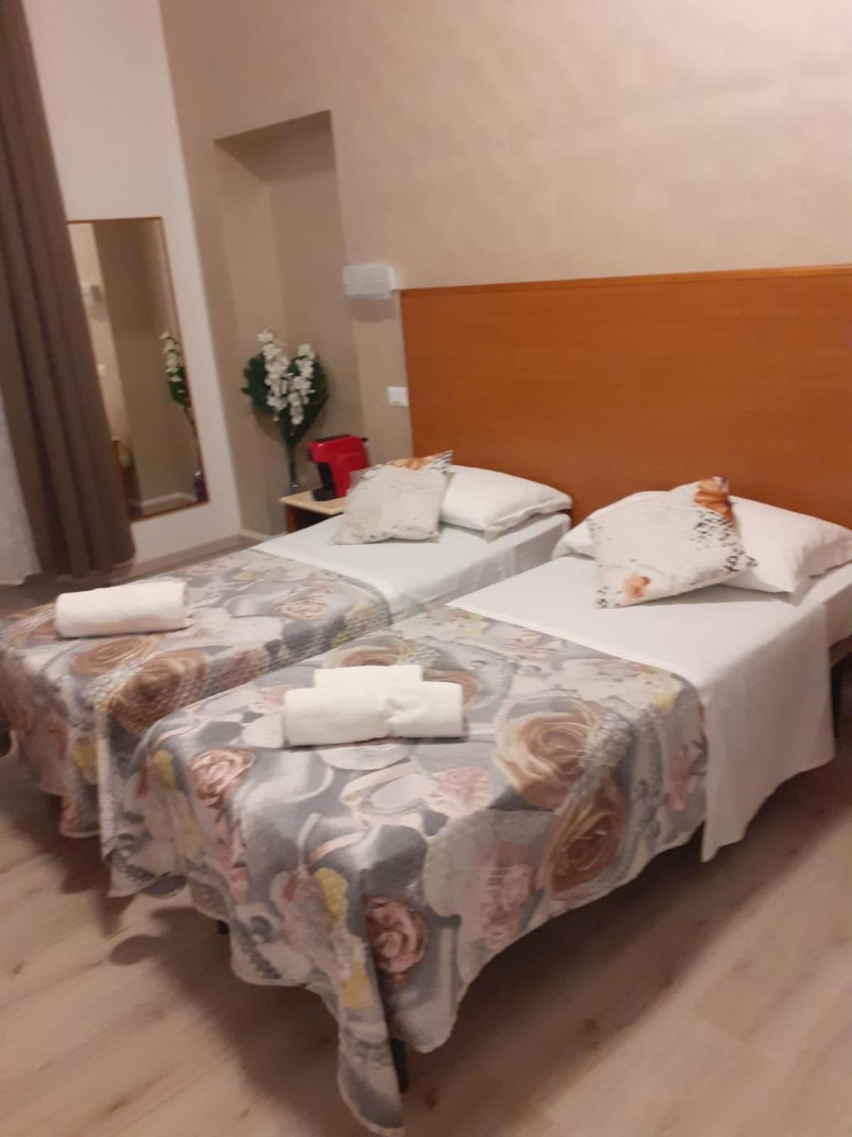 Napoleone Luxury Home Roma Buitenkant foto